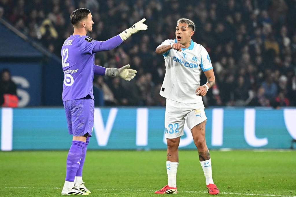 Mercato Estival à l'OM, Tout le Monde Peut Partir mais Personne ne Bouge
